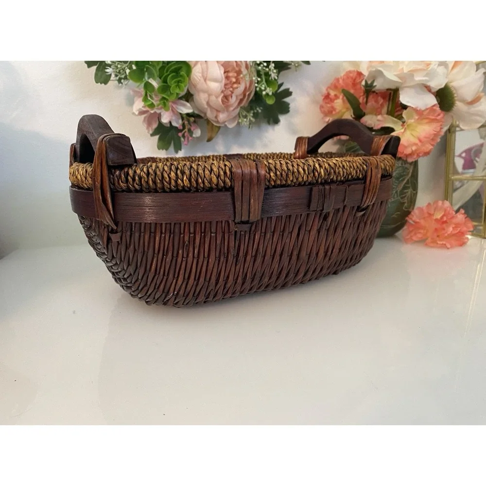 Vintage Chinese Woven Willow Basket With Wood Handles 12